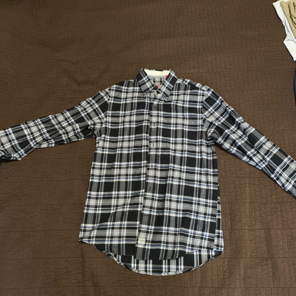 Plad button down shirt